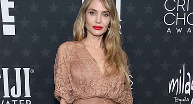 Angelina Jolie Stuns in a Sheer Nude Dress and Bold Red Lip at the Critics Choice Awards