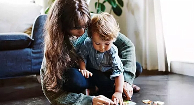 Bebeğinizin Zeka Gelişimini Desteklemek İçin Yapmanız Gerekenler